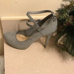 Heels 👠